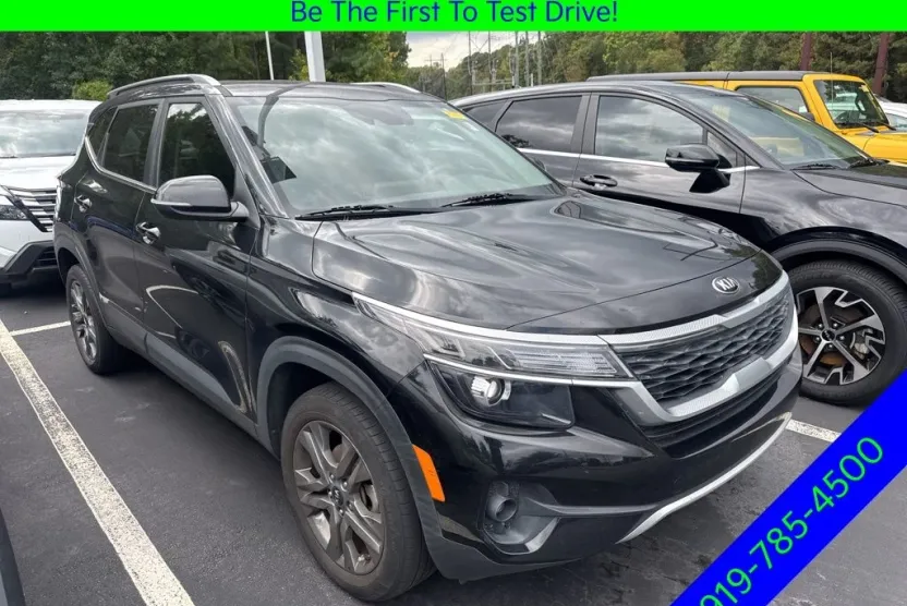 2021 Kia Seltos S photo 1