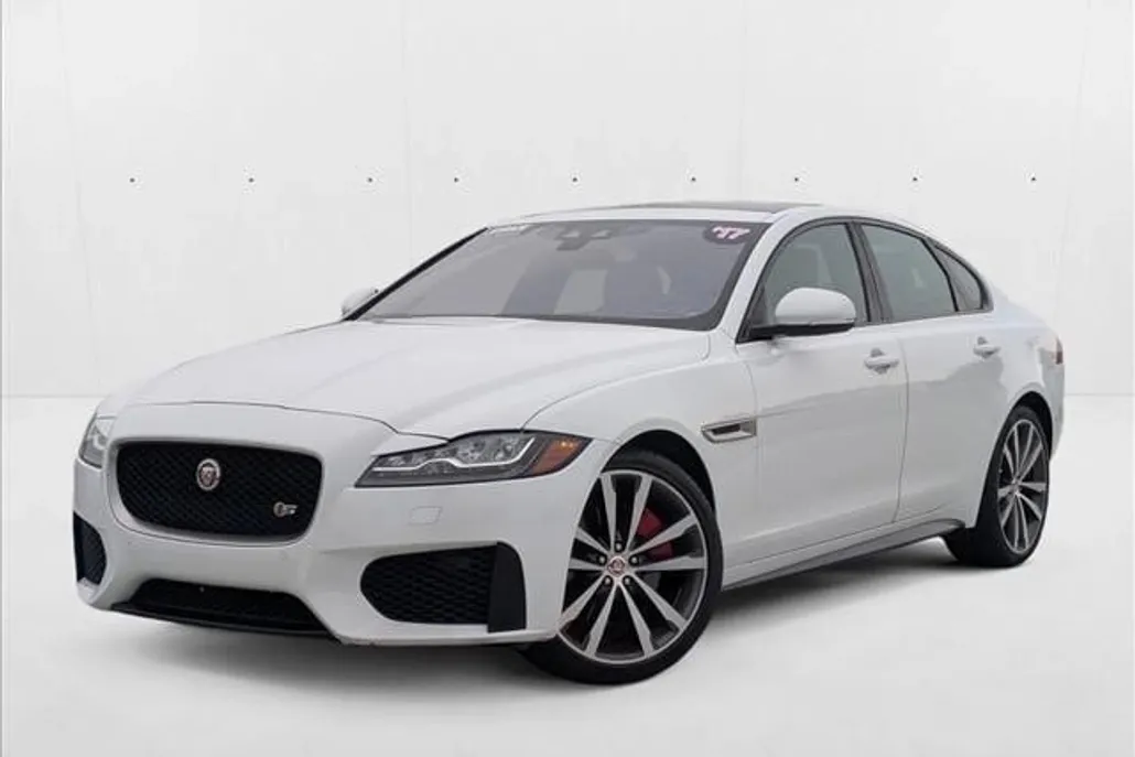 2017 Jaguar XF S photo 1