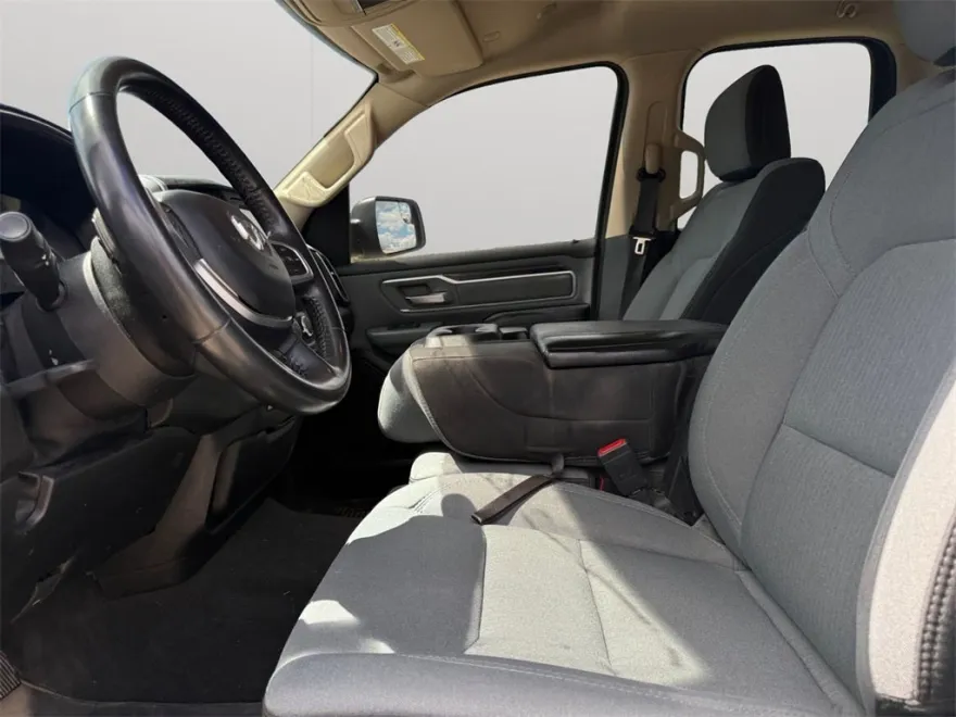 2020 Ram 1500 Big Horn photo 1