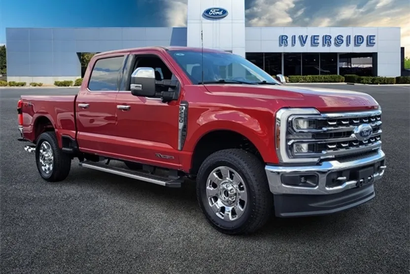 2024 Ford F-250 Lariat photo 1