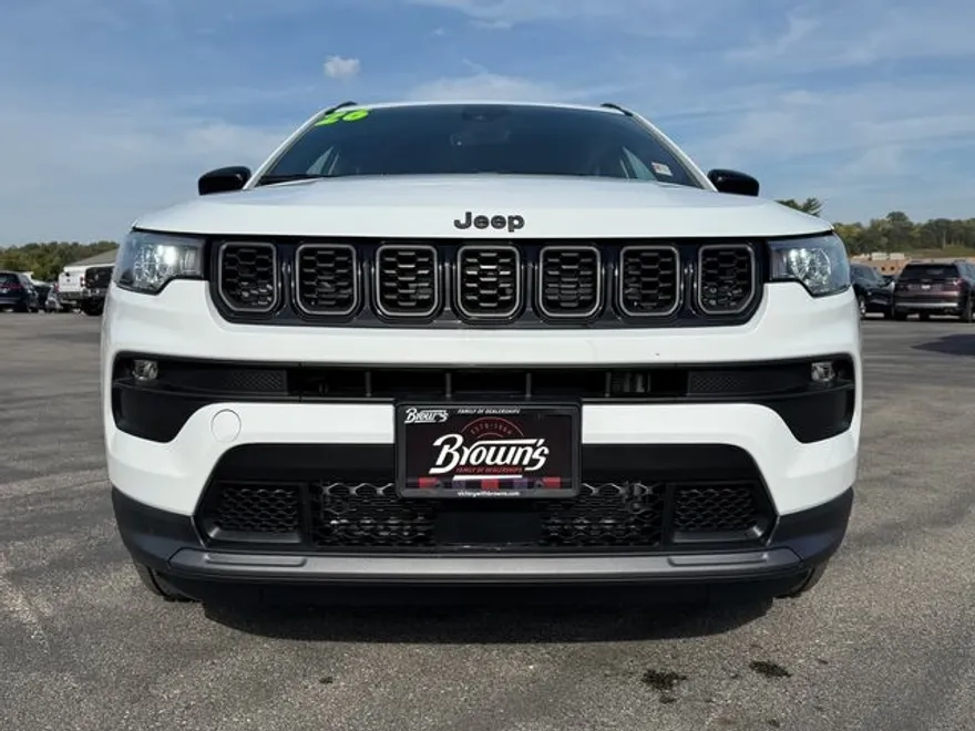 2026 Jeep Compass Latitude photo 1