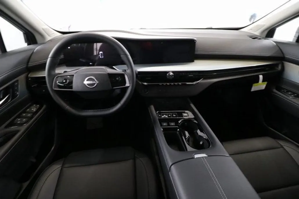 2025 Nissan Murano SL photo 1