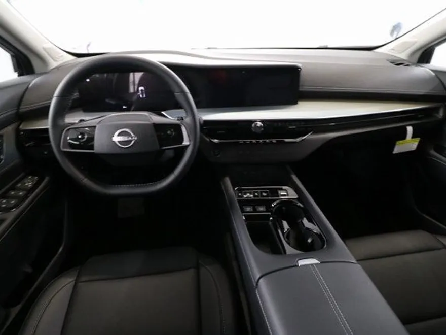 2025 Nissan Murano SL photo 1