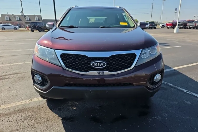 2013 Kia Sorento LX photo 1