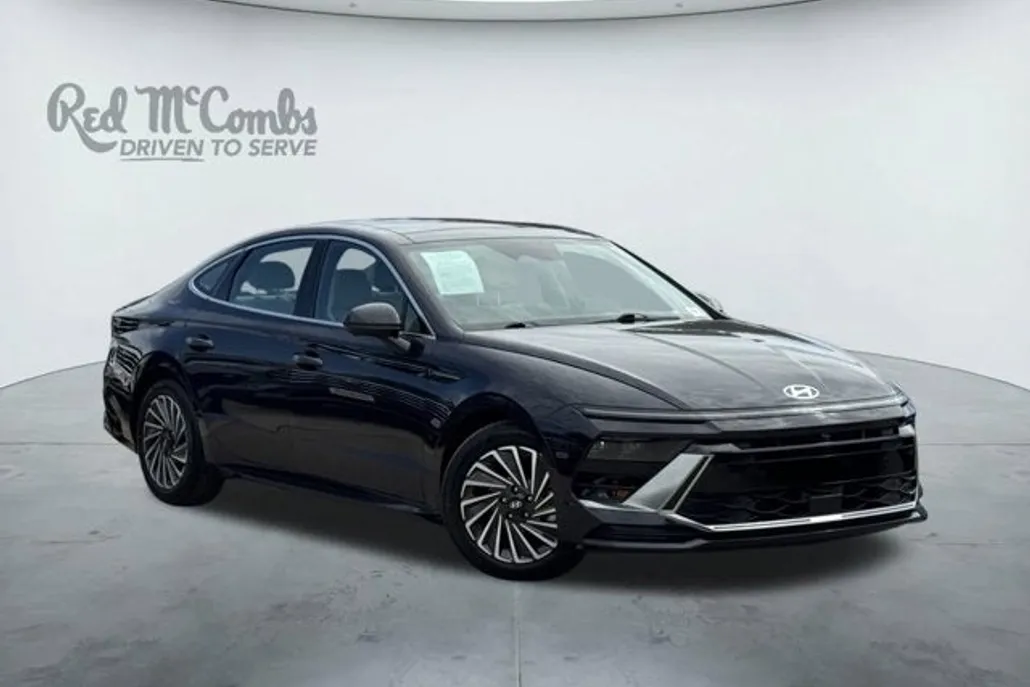 2024 Hyundai Sonata Hybrid Limited photo 1