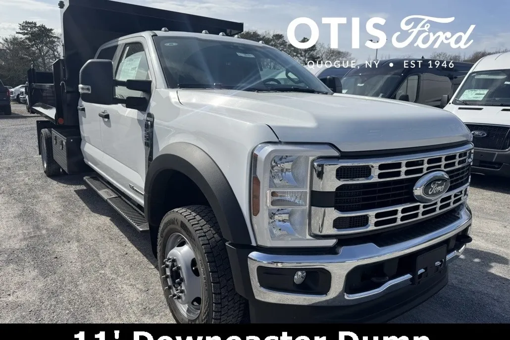 2025 Ford F-550 XL photo 1