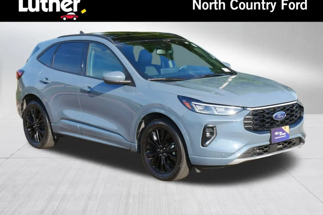 2023 Ford Escape ST-Line Elite photo 1