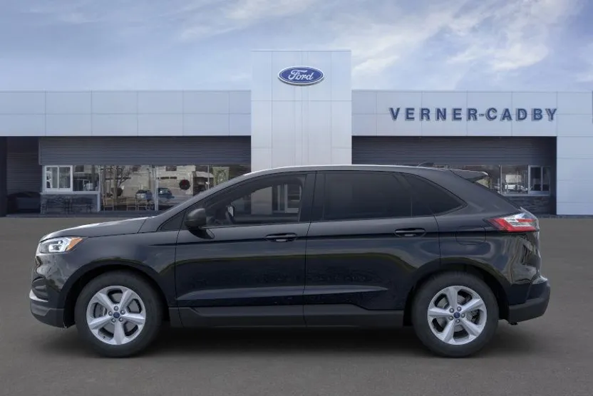2024 Ford Edge SE photo 1