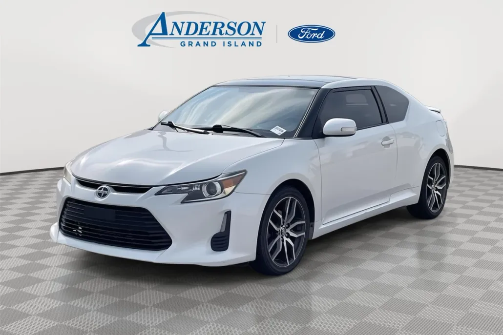 2015 Scion tC photo 1