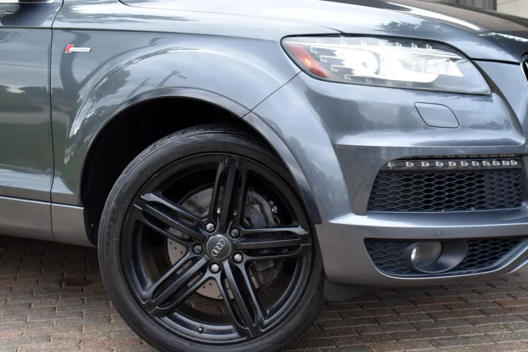 2012 Audi Q7 3.0T S line Plus photo 1