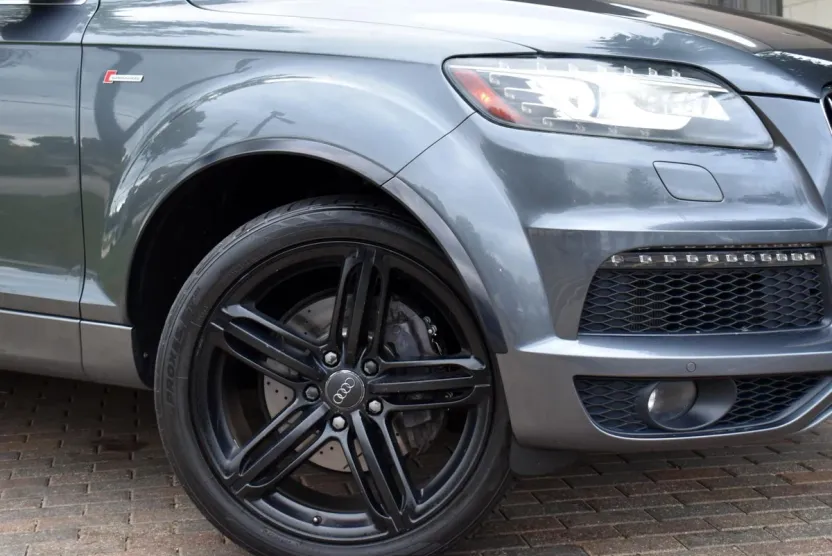 2012 Audi Q7 3.0T S line Plus photo 1