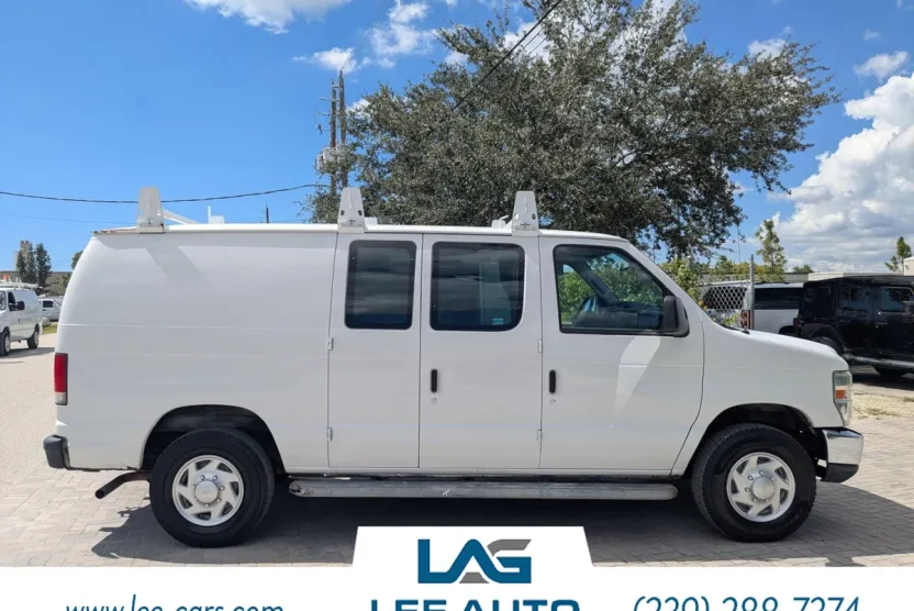 2014 Ford E-250 photo 1