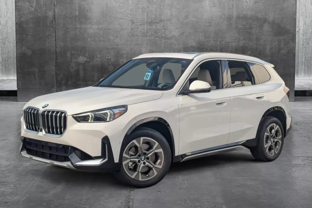 2025 Bmw X1 XDrive28i photo 1