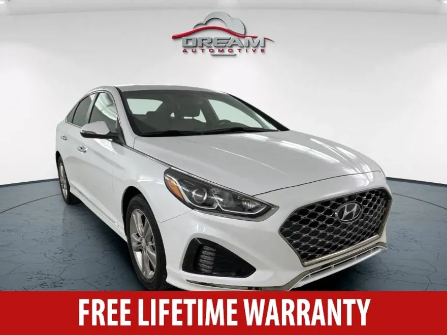 2019 Hyundai Sonata SEL photo 1