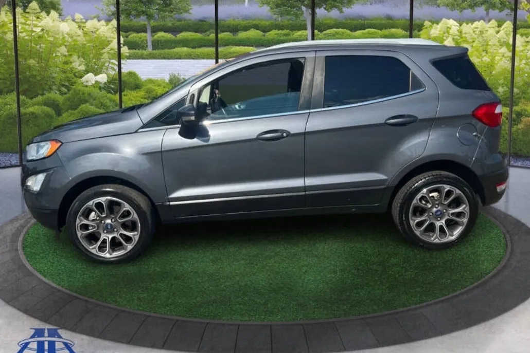 2020 Ford EcoSport Titanium photo 1