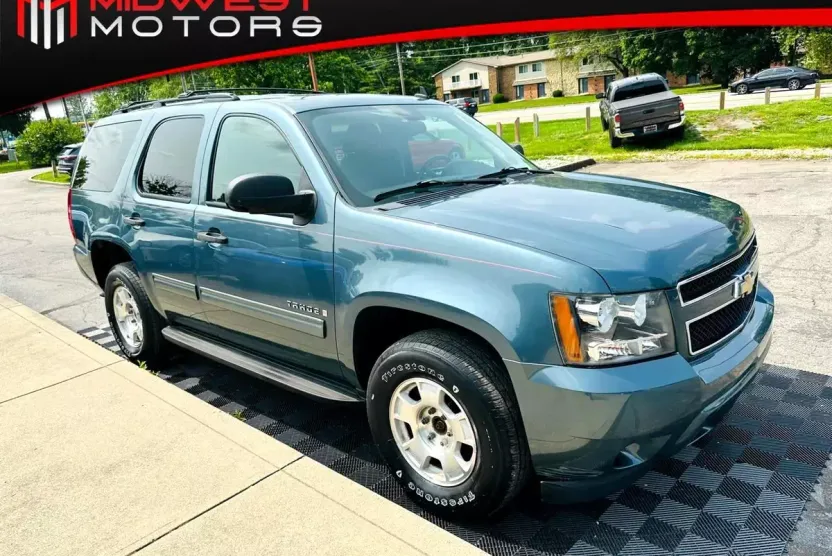2009 Chevrolet Tahoe LS photo 1