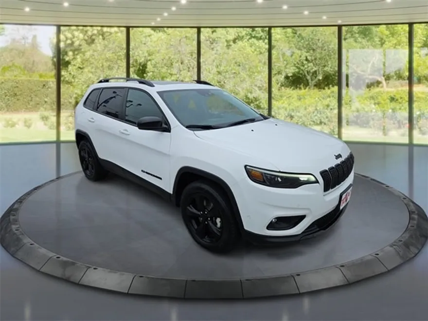 2023 Jeep Cherokee Lux Altitude photo 1