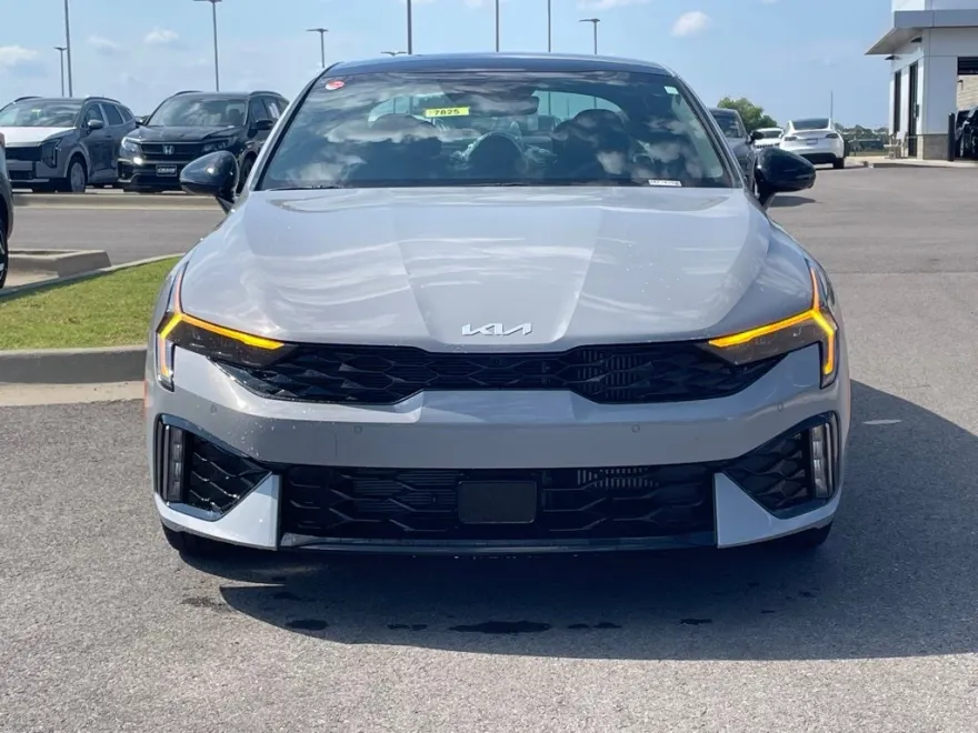 2026 Kia K5 GT photo 1