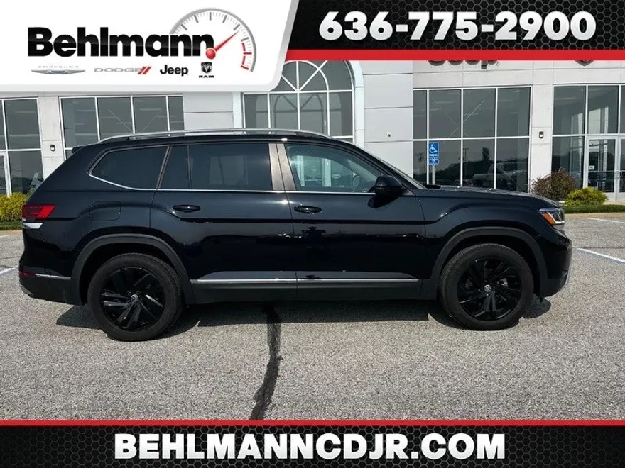 2021 Volkswagen Atlas SEL photo 1