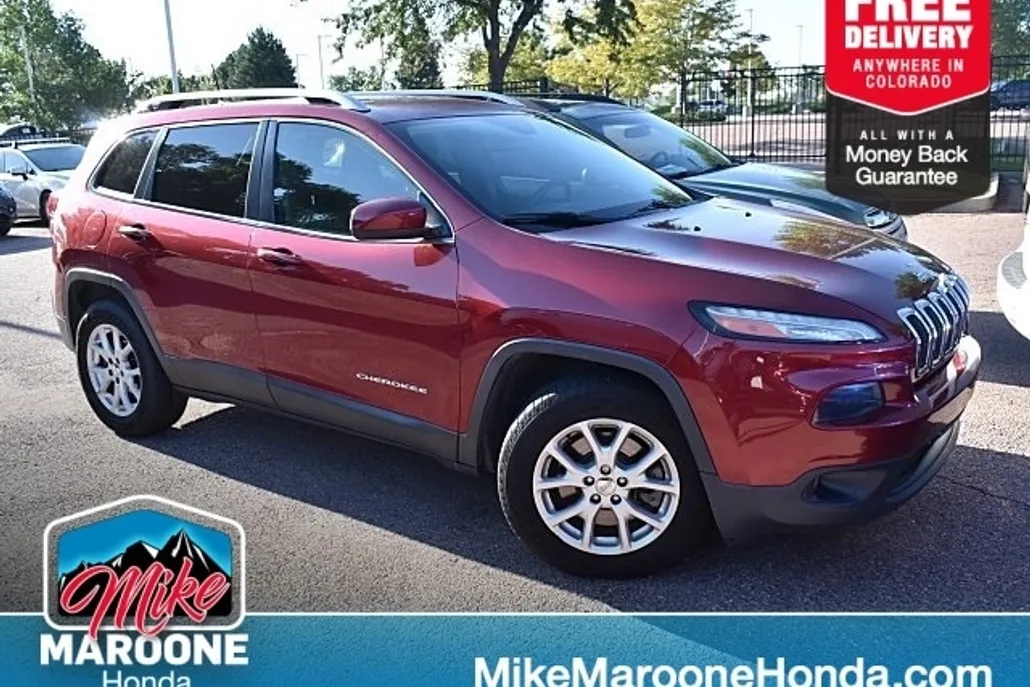 2016 Jeep Cherokee Latitude photo 1