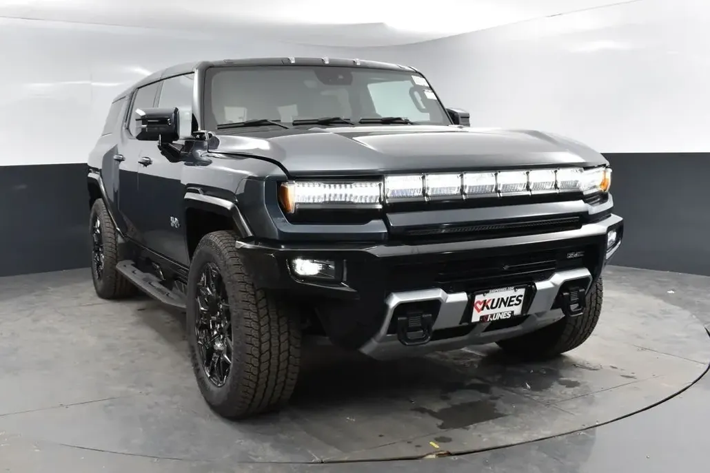 2025 Gmc Hummer EV SUV photo 1