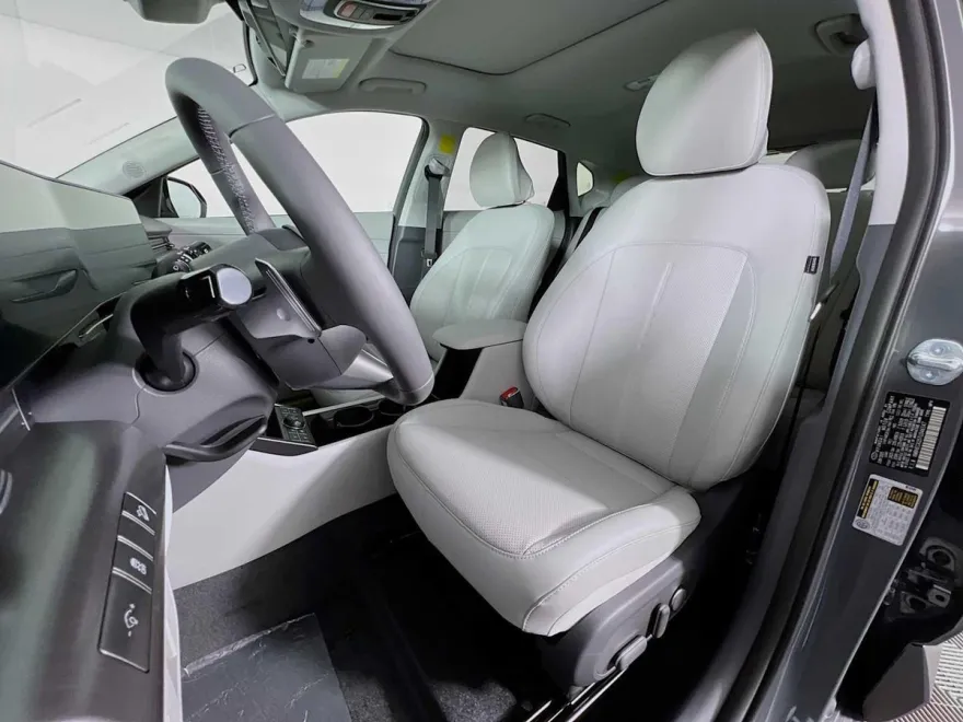 2026 Hyundai Kona Limited photo 1