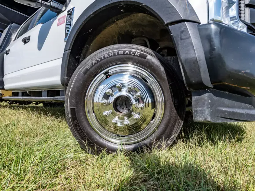 2019 Ford F-550 photo 1