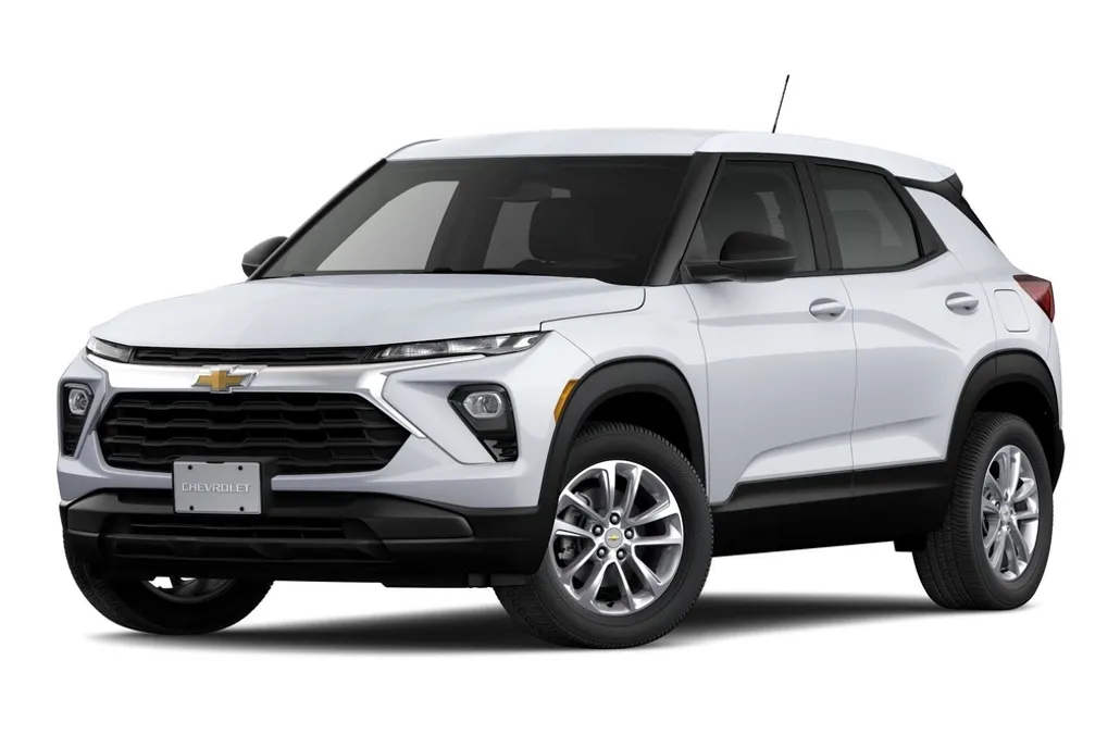 2025 Chevrolet Trailblazer LS photo 1