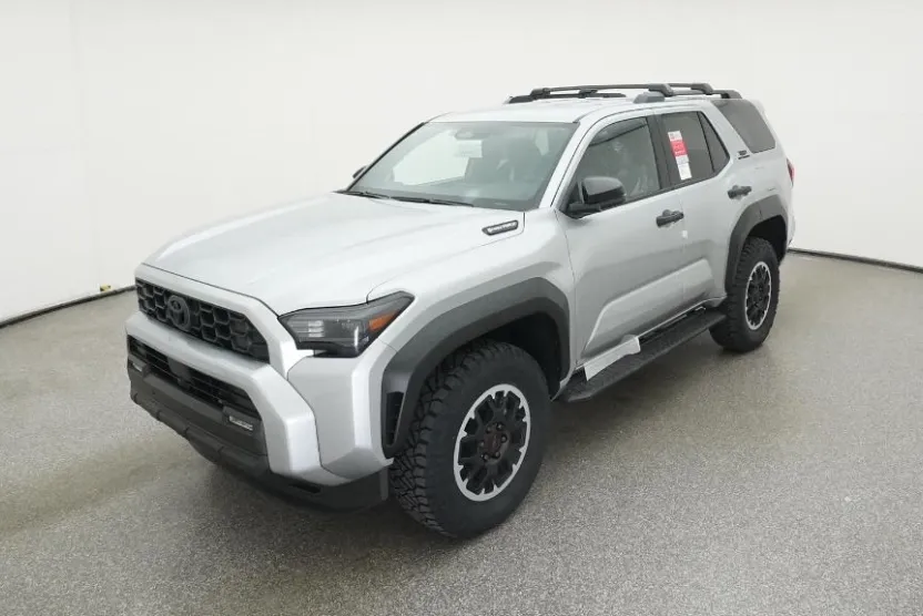 2025 Toyota 4Runner TRD Off-Road photo 1