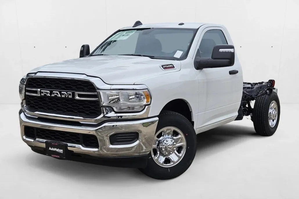 2024 Ram 2500 Tradesman photo 1