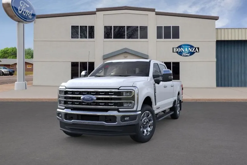 2025 Ford F-250 Lariat photo 1