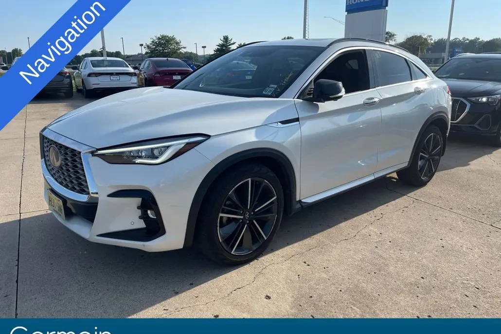 2023 Infiniti QX55 Essential photo 1