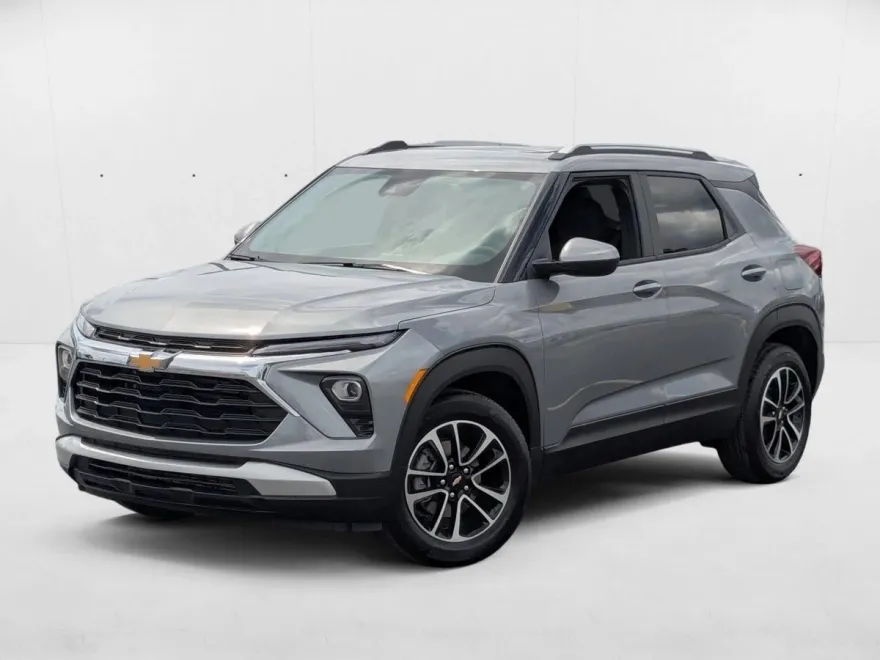 2026 Chevrolet Trailblazer LT photo 1