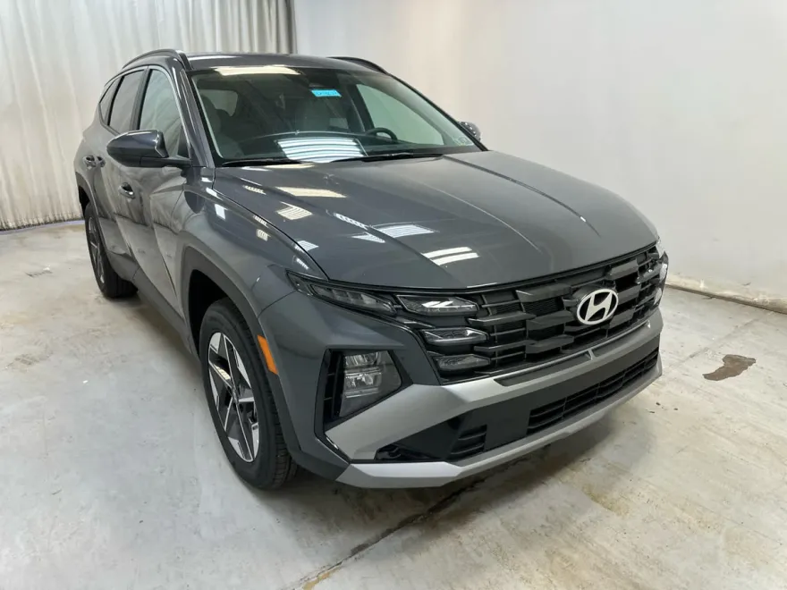 2025 Hyundai Tucson SEL photo 1