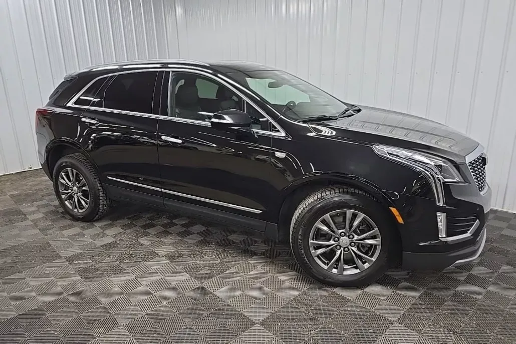 2021 Cadillac XT5 Premium Luxury photo 1