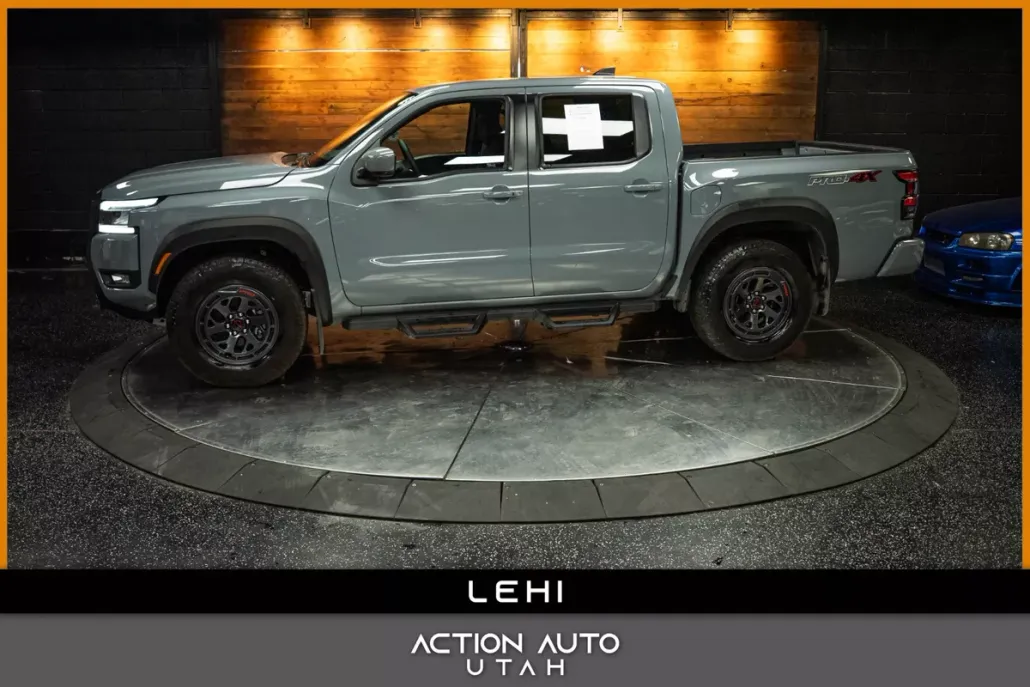 2025 Nissan Frontier PRO-4X photo 1