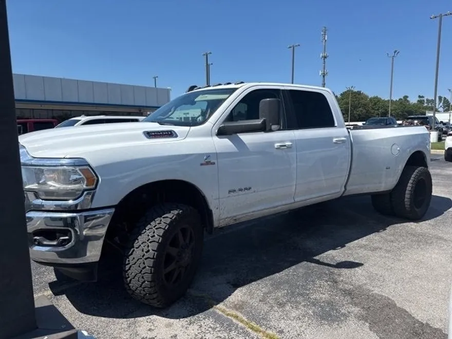 2019 Ram 3500 Lone Star photo 1