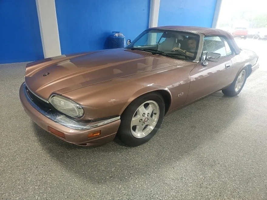 1995 Jaguar XJS photo 1