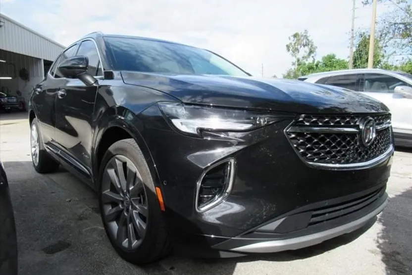2023 Buick Envision Avenir photo 1
