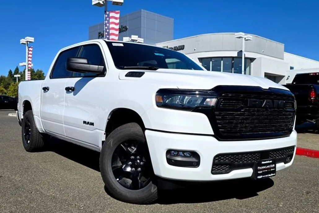 2025 Ram 1500 Tradesman photo 1