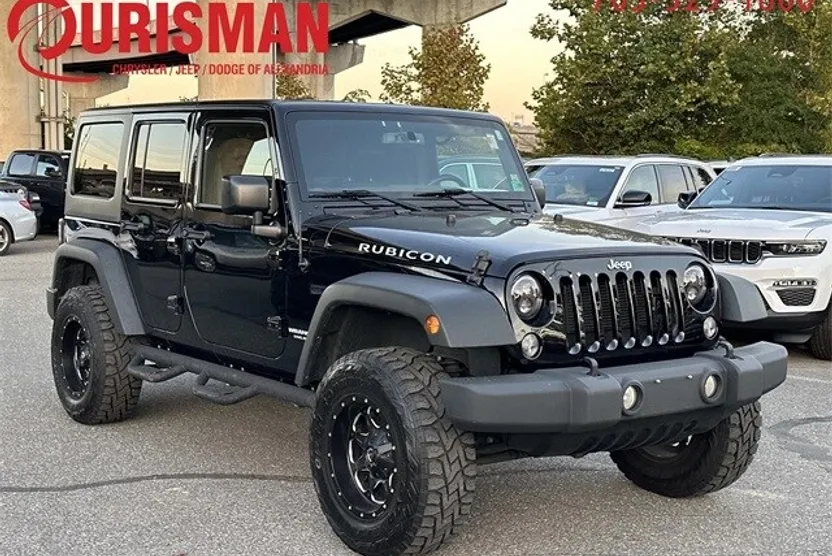2016 Jeep Wrangler Unlimited Rubicon photo 1