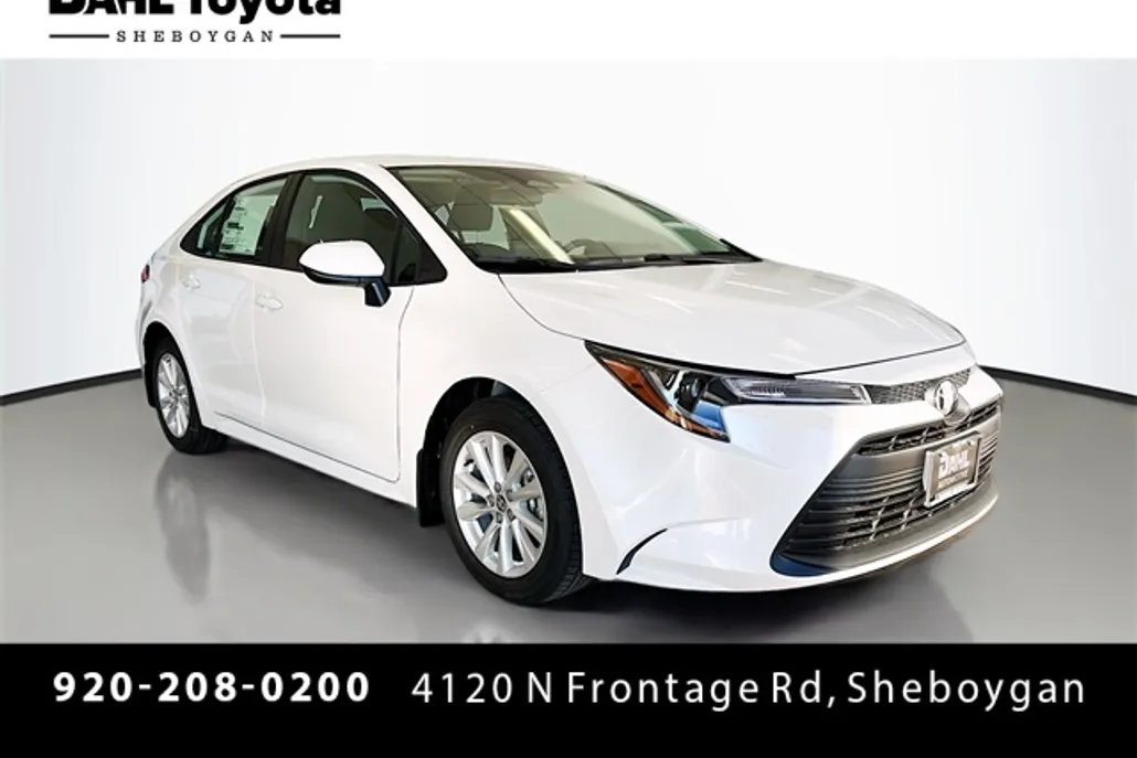 2025 Toyota Corolla LE photo 1