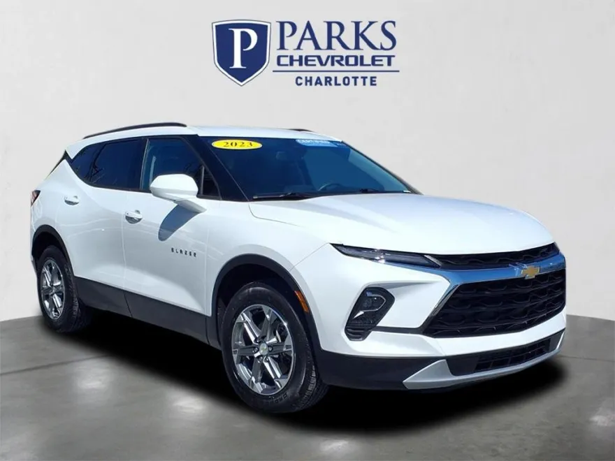 2023 Chevrolet Blazer 2LT photo 1