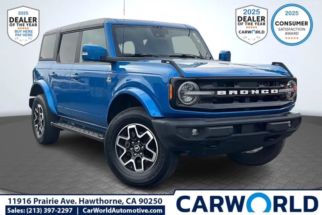 2021 Ford Bronco Outer Banks photo 1