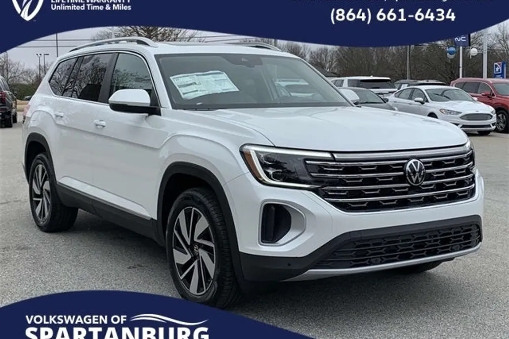2025 Volkswagen Atlas SEL photo 1