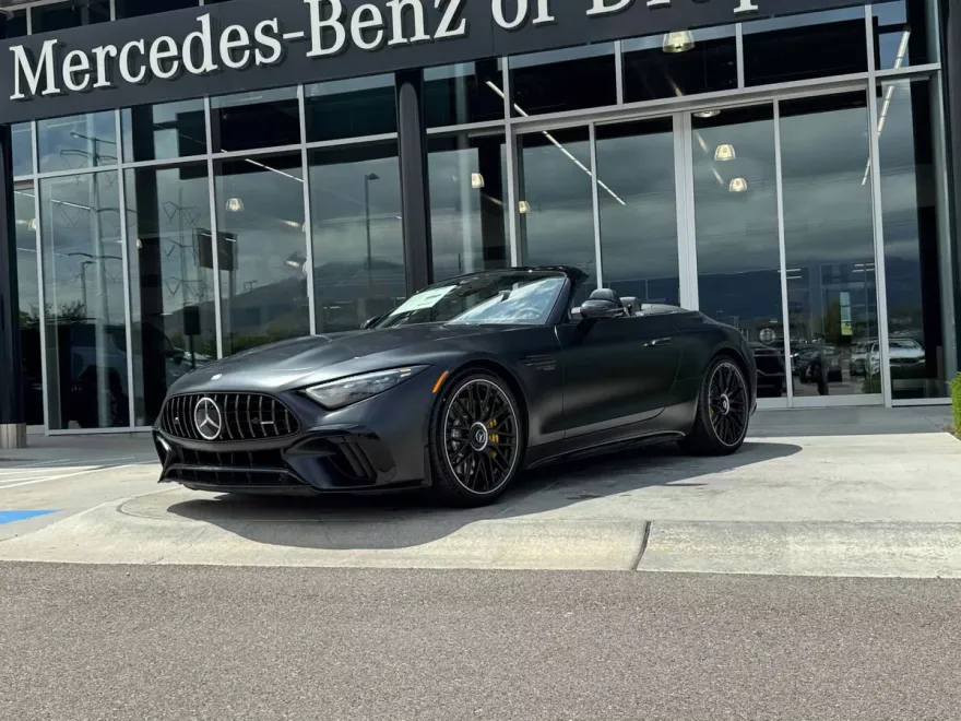 2025 Mercedes Benz SL AMG 63 photo 1
