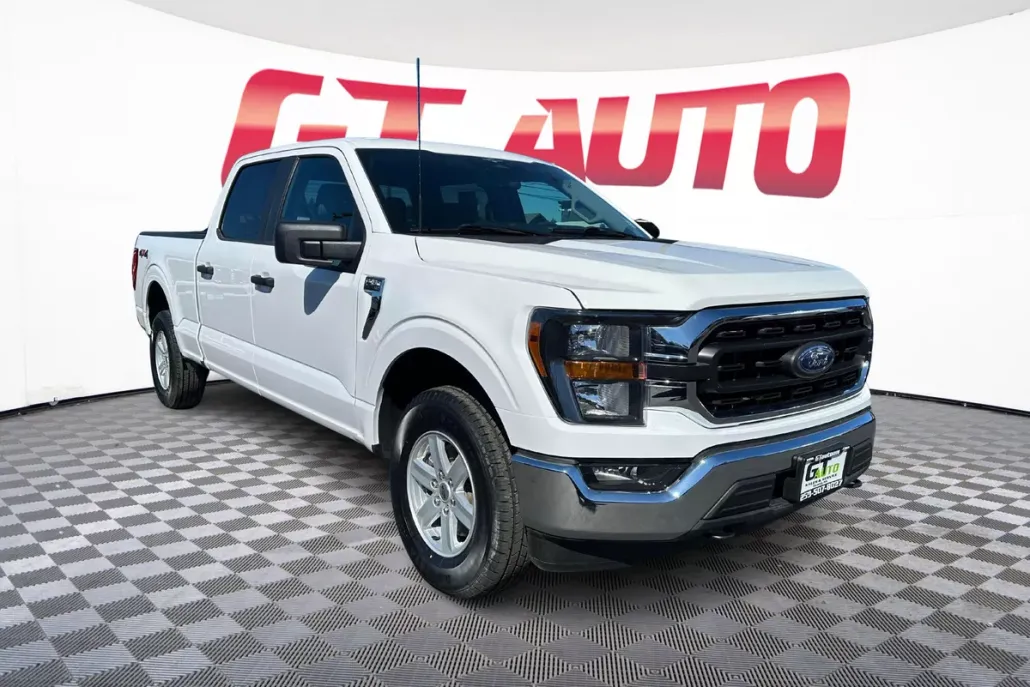 2023 Ford F-150 XLT photo 1