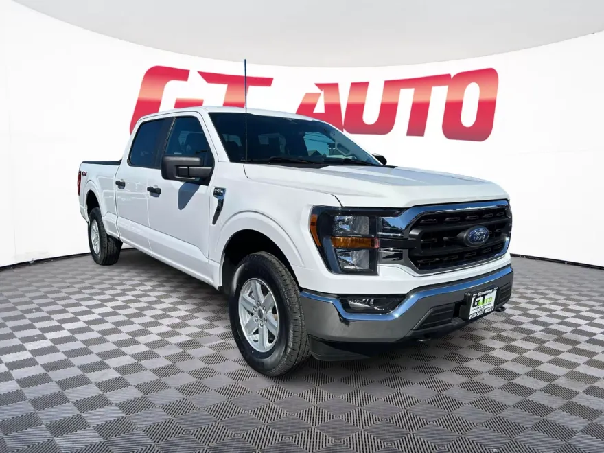 2023 Ford F-150 XLT photo 1