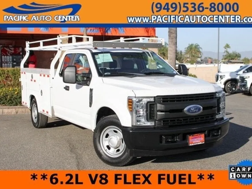 2018 Ford F-350 XL photo 1
