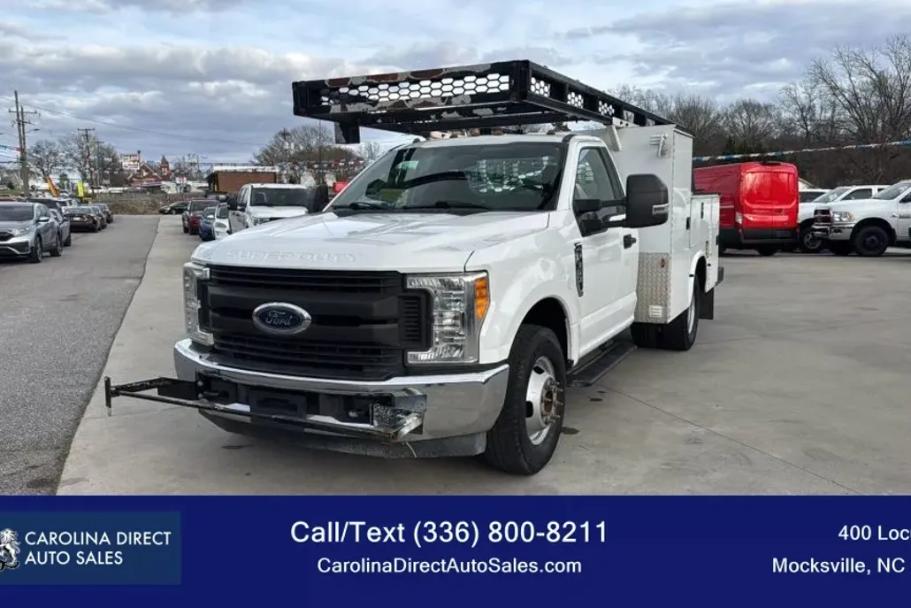 2017 Ford F-350 photo 1